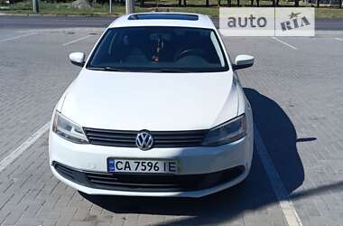 Седан Volkswagen Jetta 2012 в Черкасах