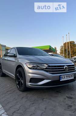 Седан Volkswagen Jetta 2020 в Хмельницком