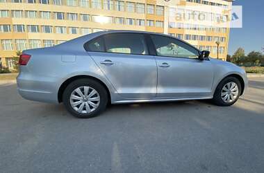 Седан Volkswagen Jetta 2014 в Шостці