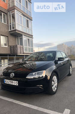 Седан Volkswagen Jetta 2014 в Чернигове