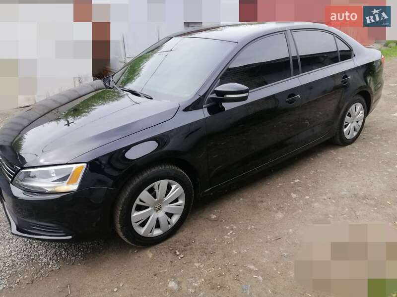 Седан Volkswagen Jetta 2012 в Дніпрі