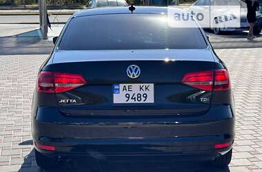 Седан Volkswagen Jetta 2015 в Запоріжжі