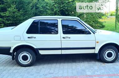 Седан Volkswagen Jetta 1988 в Ратным