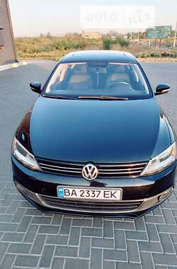 Седан Volkswagen Jetta 2012 в Кропивницькому