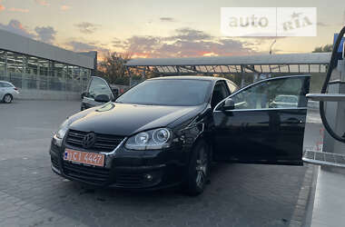 Седан Volkswagen Jetta 2006 в Луцке