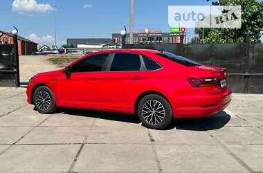 Седан Volkswagen Jetta 2019 в Киеве