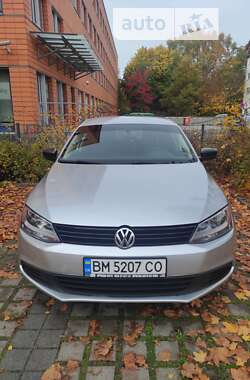 Седан Volkswagen Jetta 2014 в Сумах