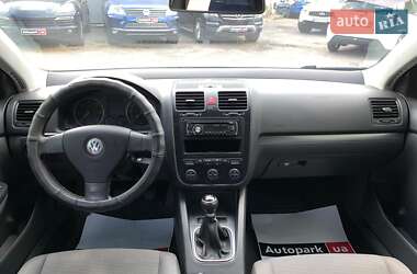 Седан Volkswagen Jetta 2009 в Виннице