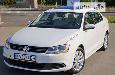 Седан Volkswagen Jetta 2011 в Києві