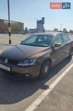 Седан Volkswagen Jetta 2011 в Киеве