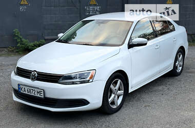 Седан Volkswagen Jetta 2014 в Киеве