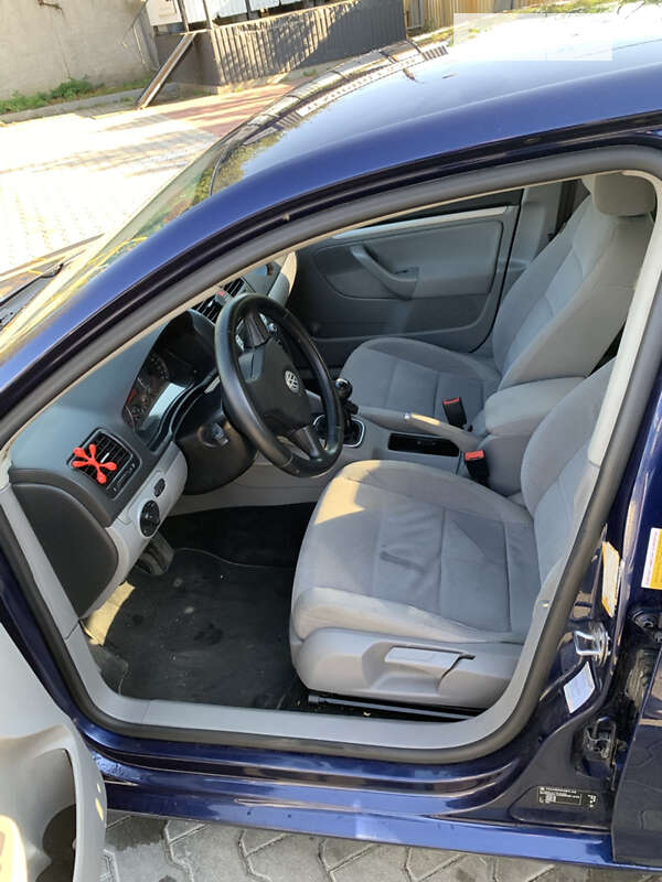 Седан Volkswagen Jetta 2007 в Виннице