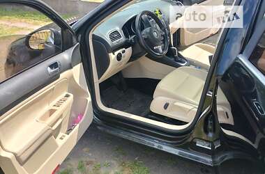 Универсал Volkswagen Jetta 2014 в 