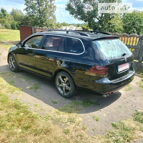 Універсал Volkswagen Jetta 2014 в Львові