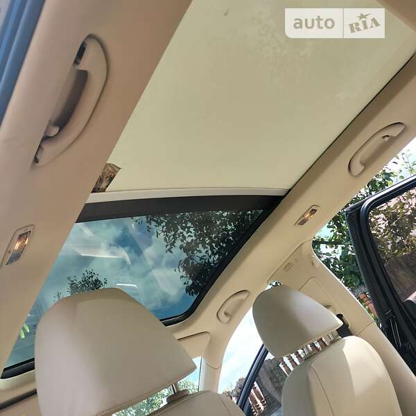 Універсал Volkswagen Jetta 2014 в Львові