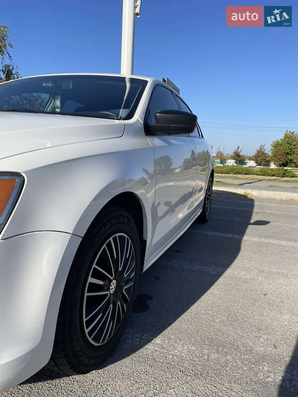 Седан Volkswagen Jetta 2013 в Запорожье фото 5 Седан Volkswagen Jetta 2013 в Запорожье