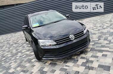 Седан Volkswagen Jetta 2015 в Миколаєві