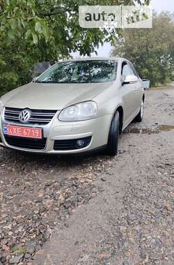 Седан Volkswagen Jetta 2009 в Казатине