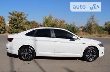 Седан Volkswagen Jetta 2018 в Краматорске