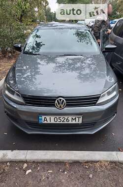 Седан Volkswagen Jetta 2012 в Києві