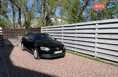 Седан Volkswagen Jetta 2012 в 