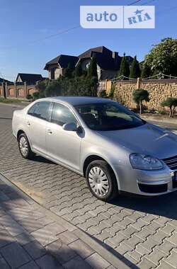 Седан Volkswagen Jetta 2006 в Ковеле