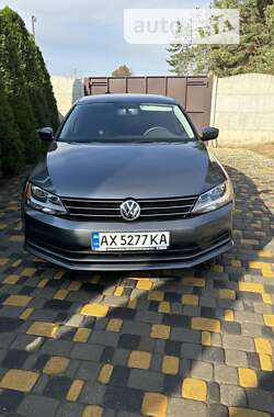 Седан Volkswagen Jetta 2016 в Харькове