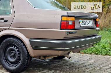 Седан Volkswagen Jetta 1987 в Стрые