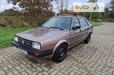 Седан Volkswagen Jetta 1987 в Стрые