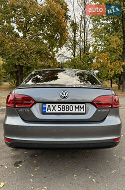 Седан Volkswagen Jetta 2013 в Харькове