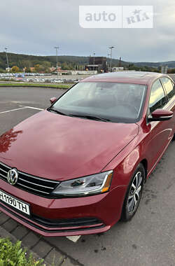 Седан Volkswagen Jetta 2017 в Львове