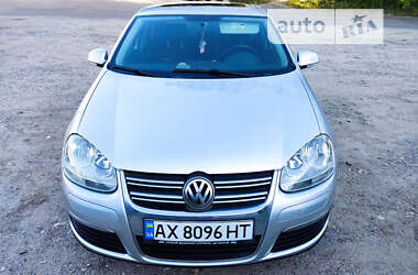 Седан Volkswagen Jetta 2010 в Хмельницькому