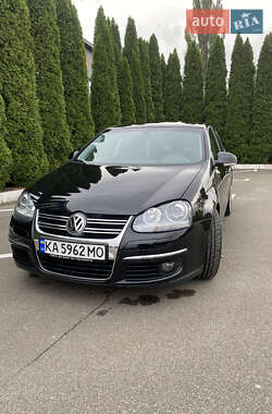 Седан Volkswagen Jetta 2008 в Володимирці