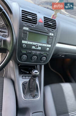 Седан Volkswagen Jetta 2008 в Володимирці