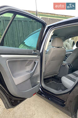 Седан Volkswagen Jetta 2008 в Володимирці