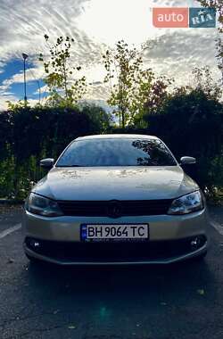 Седан Volkswagen Jetta 2014 в Одесі