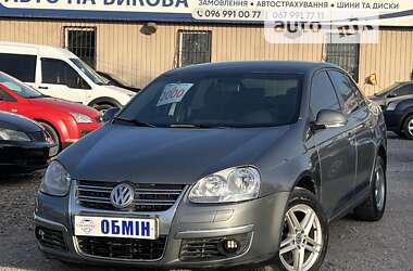 Седан Volkswagen Jetta 2007 в Кривом Роге