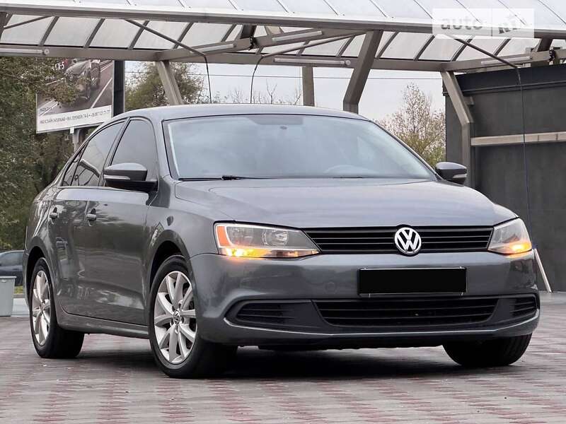 Седан Volkswagen Jetta 2012 в Запорожье