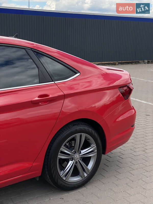 Седан Volkswagen Jetta 2020 в Вінниці