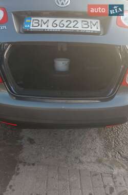 Седан Volkswagen Jetta 2005 в 