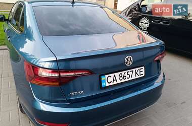 Седан Volkswagen Jetta 2018 в Смілі