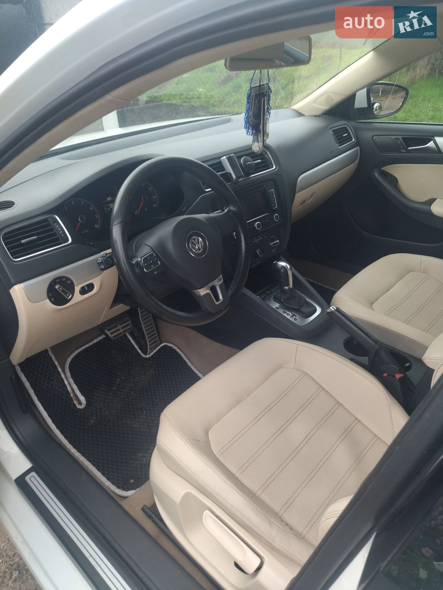 2011 Volkswagen Jetta - мініатюра 3