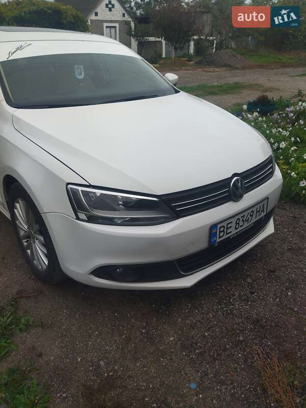 Седан Volkswagen Jetta 2011 в Вознесенске