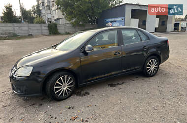 Седан Volkswagen Jetta 2006 в 