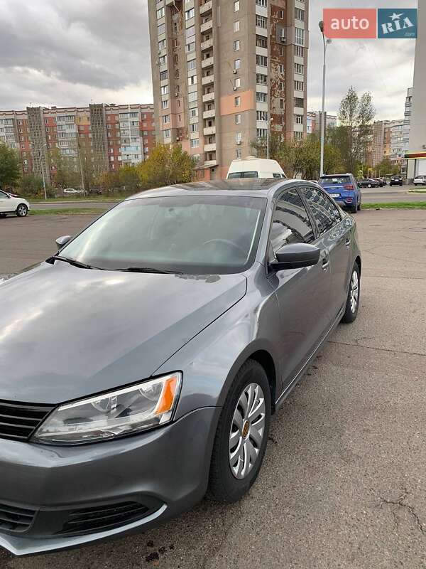 Седан Volkswagen Jetta 2014 в Черкасах
