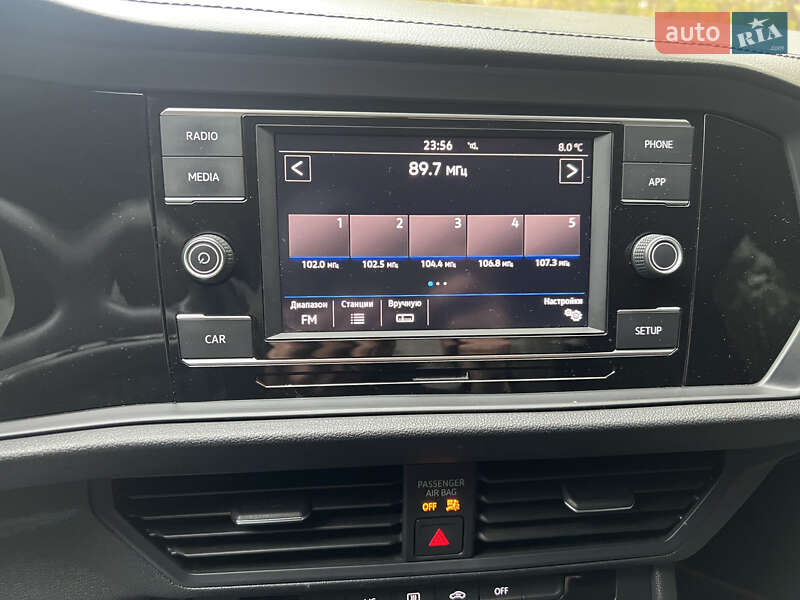 Седан Volkswagen Jetta 2019 в Дніпрі