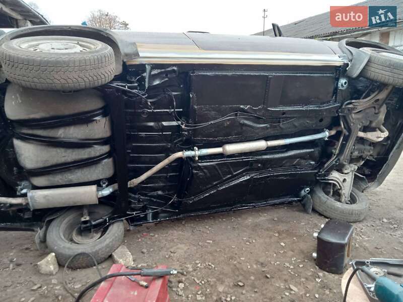 Седан Volkswagen Jetta 1985 в Каменке-Бугской