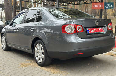 Седан Volkswagen Jetta 2007 в Киеве