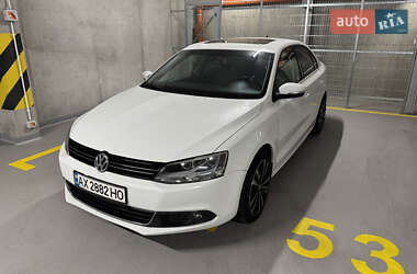 Седан Volkswagen Jetta 2014 в Харкові