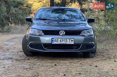 Седан Volkswagen Jetta 2011 в Горішніх Плавнях